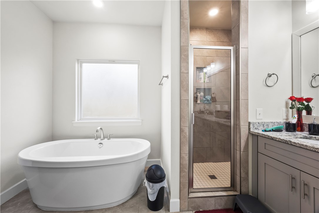 MAPLE ESTATES PH IA-CENTERTON - Residential Lease
