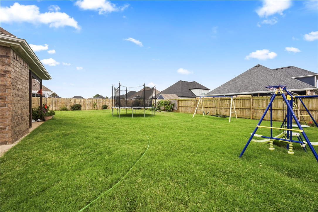 MAPLE ESTATES PH IA-CENTERTON - Residential Lease