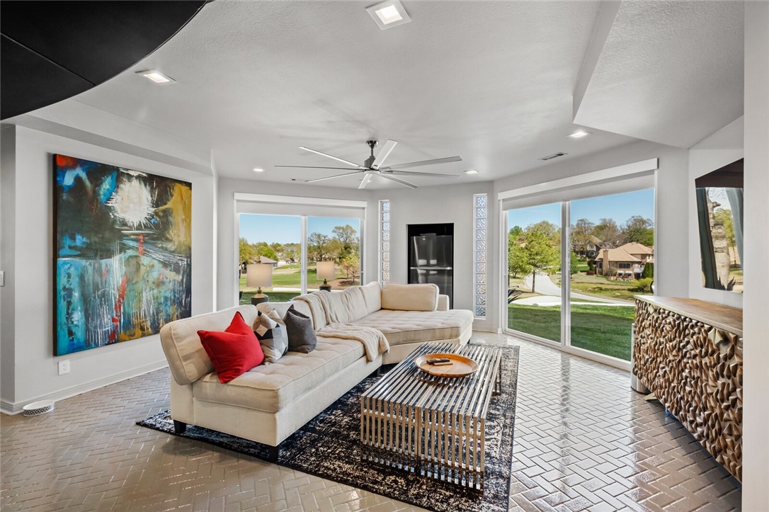 Pinnacle - Residential