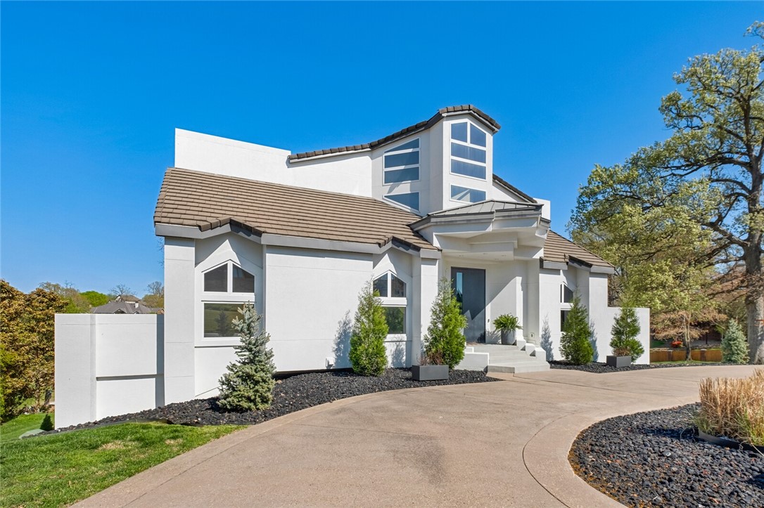 Pinnacle - Residential