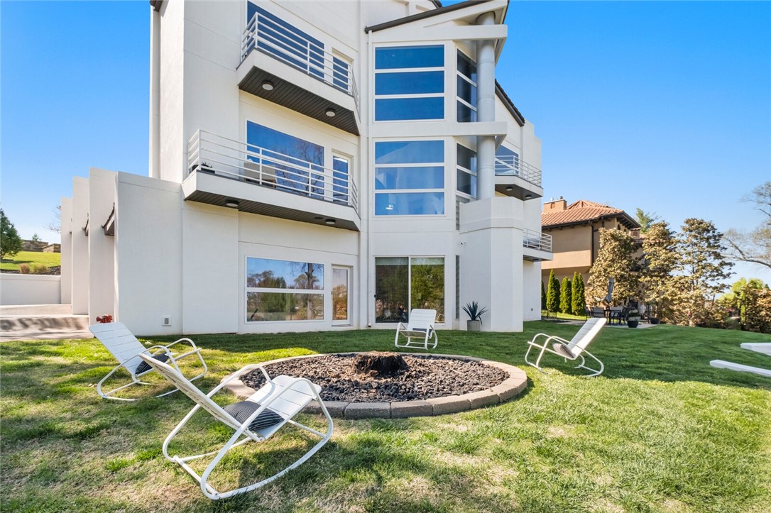 Pinnacle - Residential