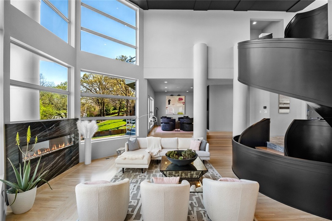 Pinnacle - Residential