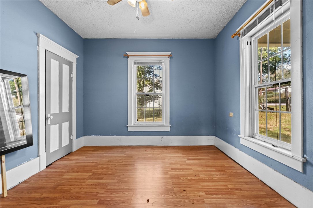 McCraws Add Sulphur Spgs - Residential