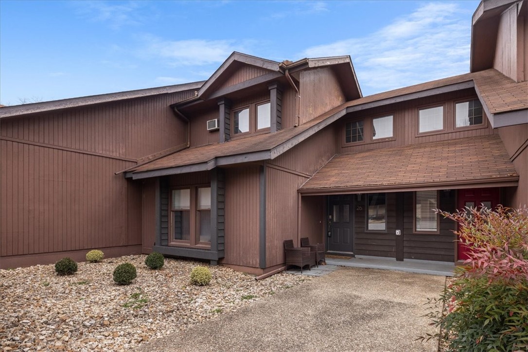 Melanie Courts - Residential