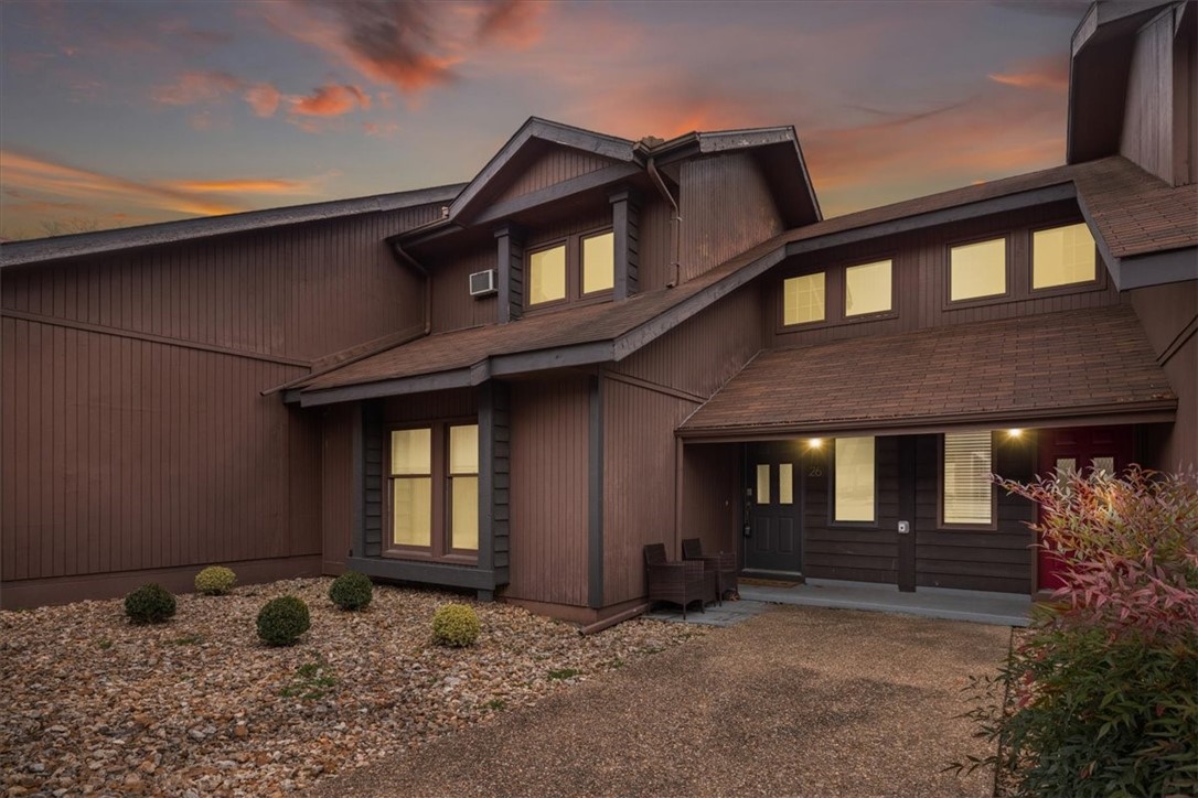 Melanie Courts - Residential