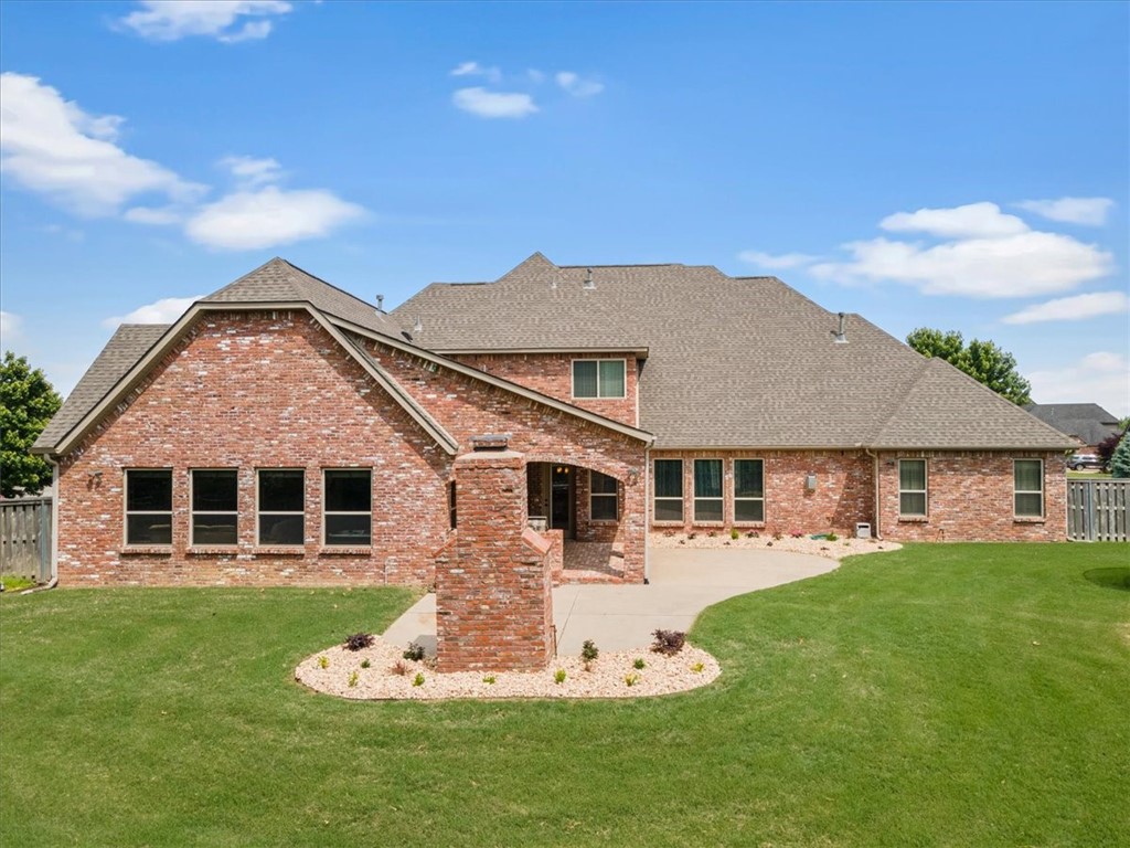 Oak Tree Centerton - Residential