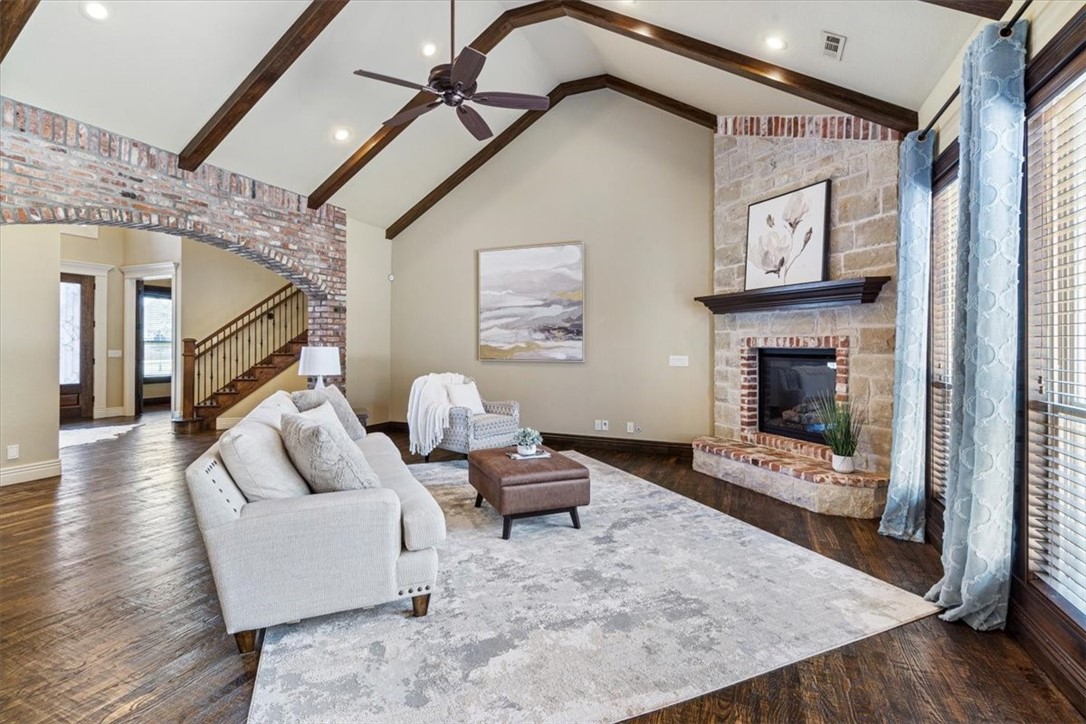 Oak Tree Centerton - Residential