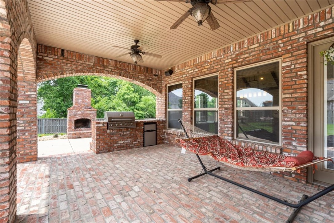 Oak Tree Centerton - Residential