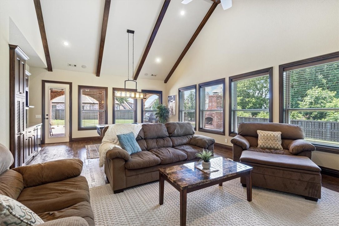 Oak Tree Centerton - Residential