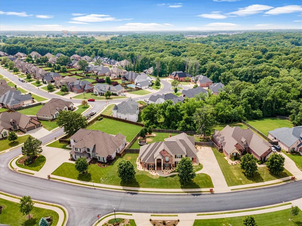Oak Tree Centerton - Residential