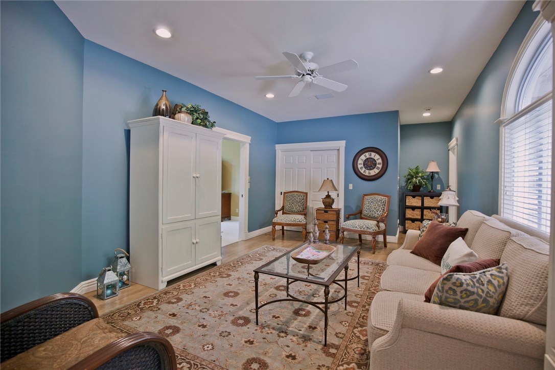 Mayfair Sub Bvv - Residential