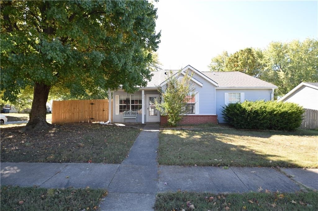 Great Bentonville location on a corner lot! 3 bedroom, 2 bath and a small office, 2 car garage with wood privacy fence back yard. All appliances convey including refrigerator, washer and dryer. No smoking, pet's negotiable with additional deposit and owner approval.