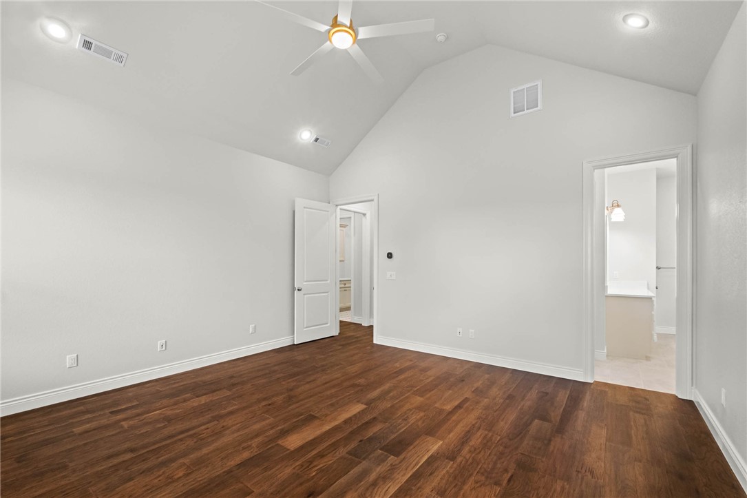 County Line Square - Residential