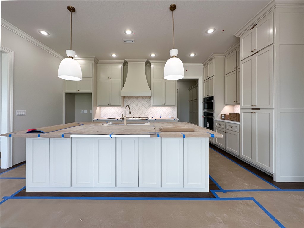 County Line Square - Residential