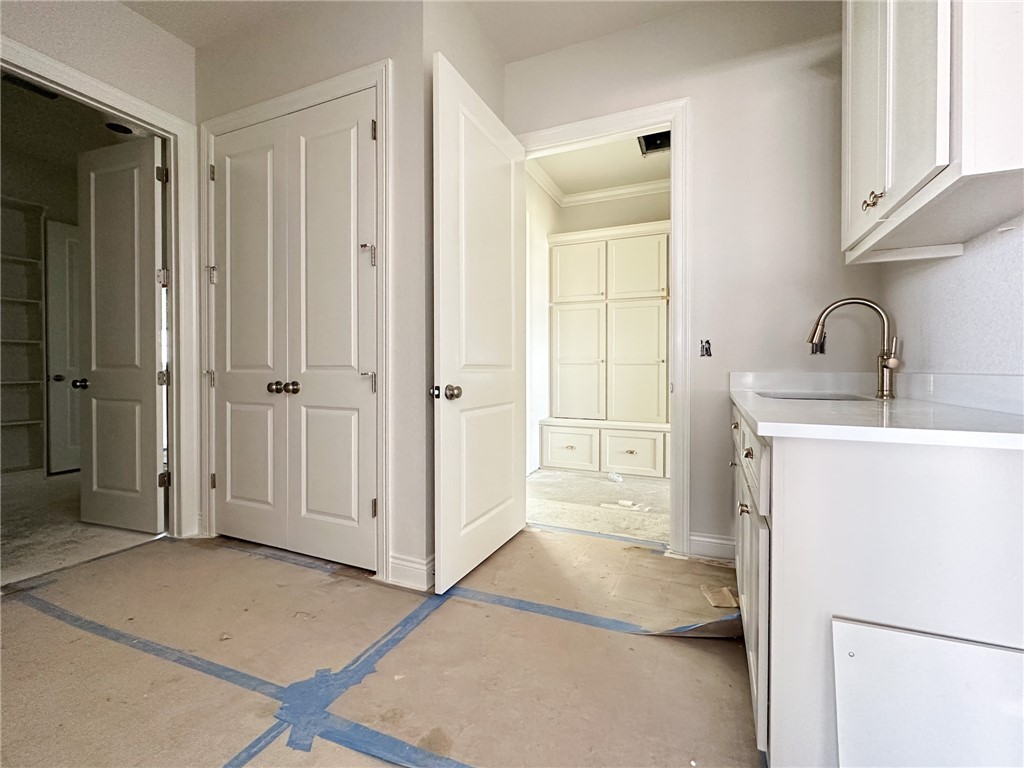 County Line Square - Residential