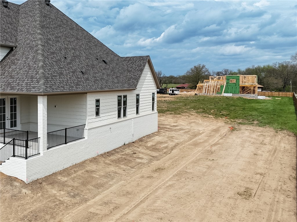 County Line Square - Residential