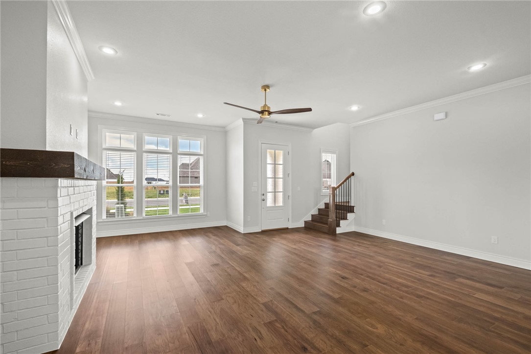 County Line Square - Residential