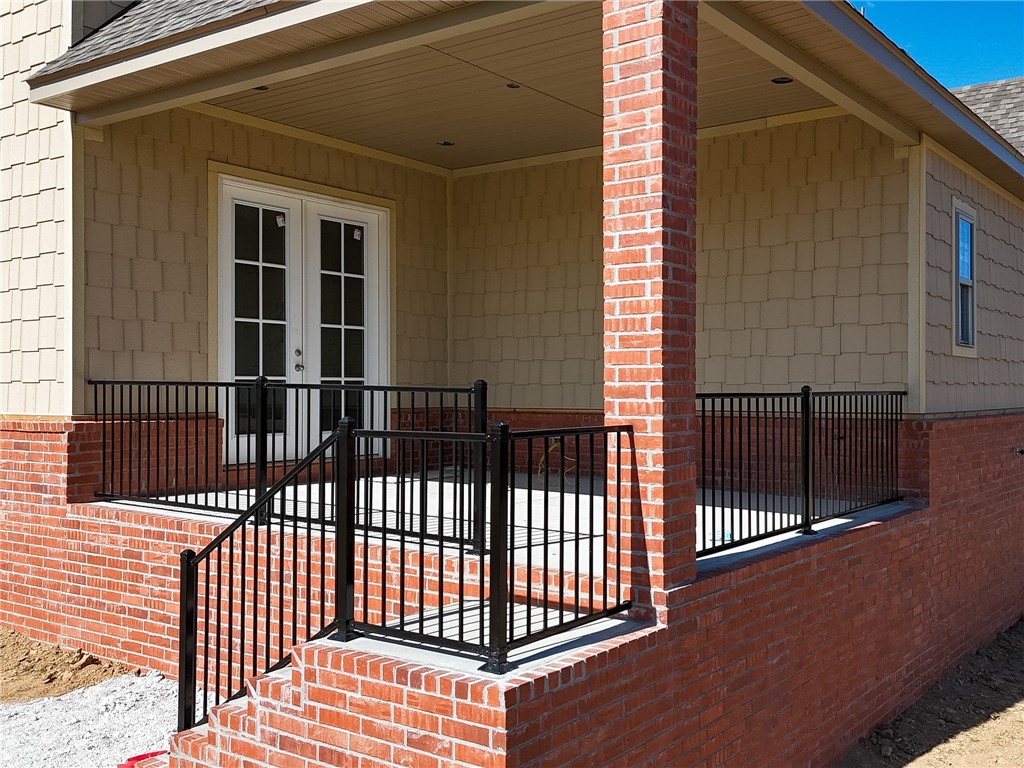 County Line Square - Residential