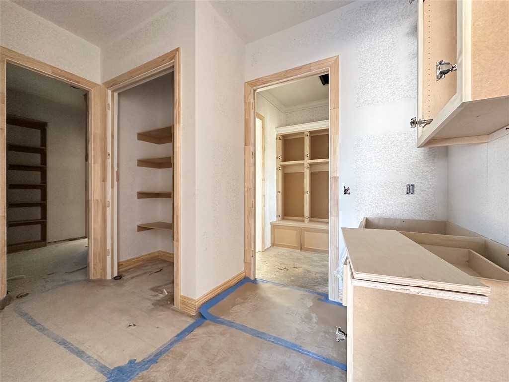 County Line Square - Residential