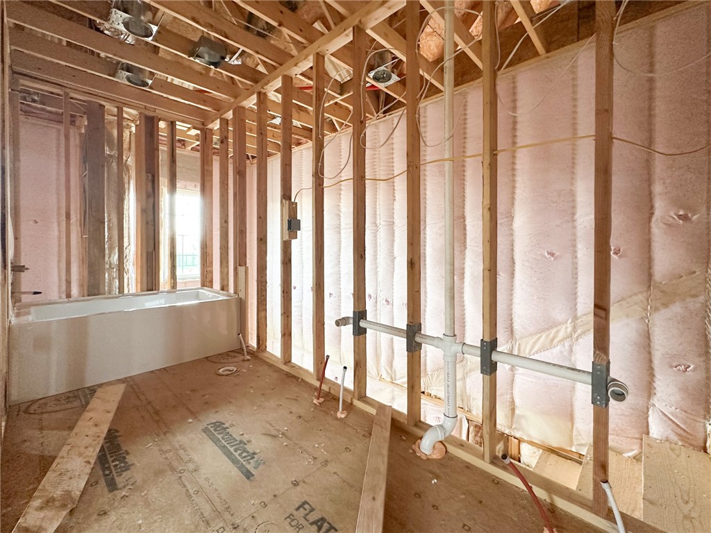 County Line Square - Residential