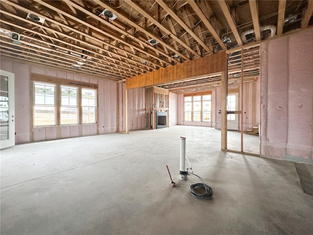 County Line Square - Residential