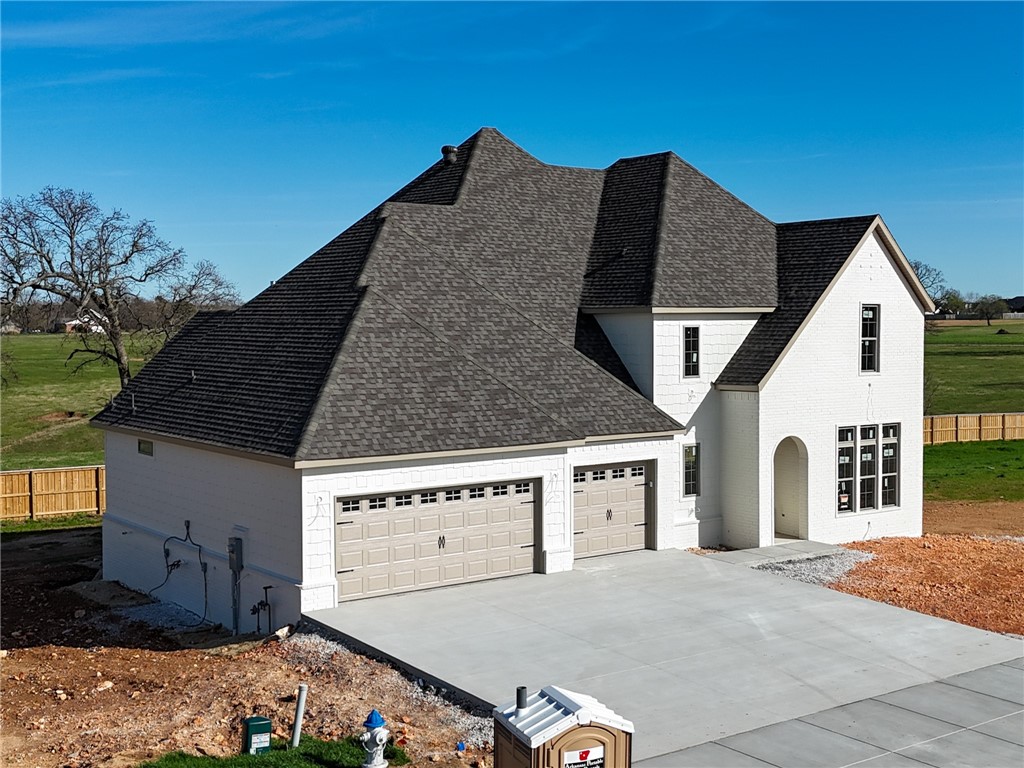 County Line Square - Residential