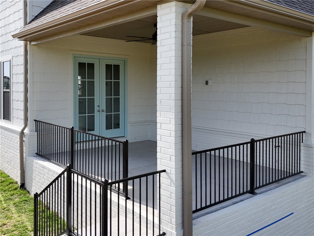 County Line Square - Residential