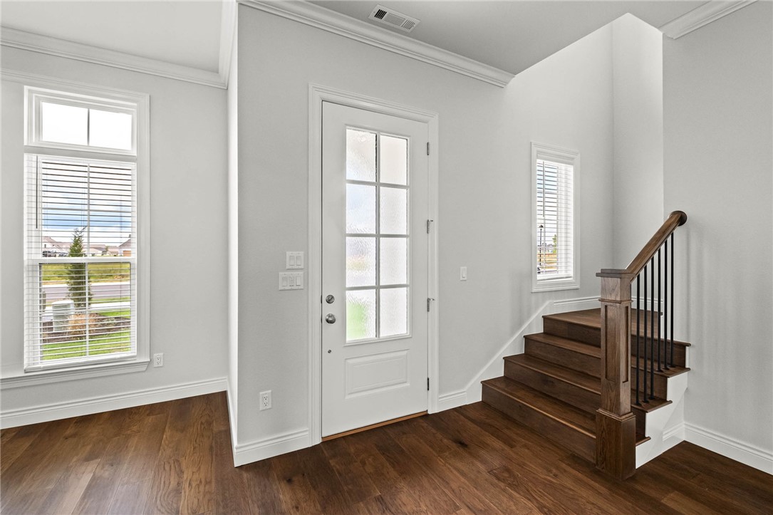 County Line Square - Residential