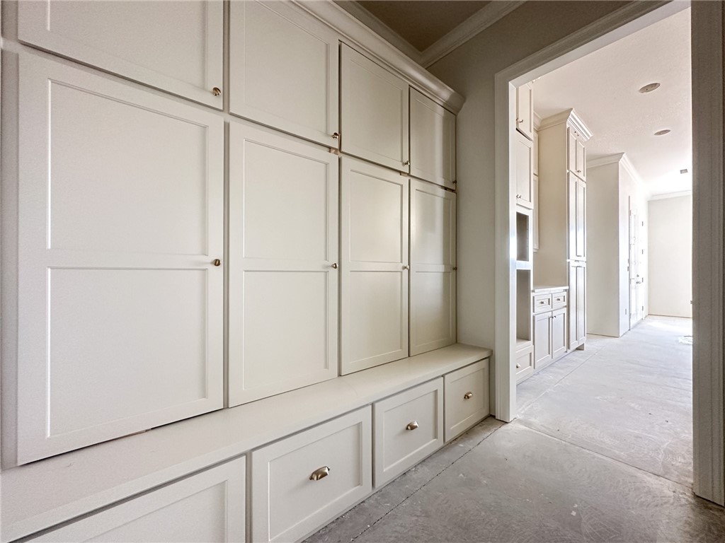 County Line Square - Residential