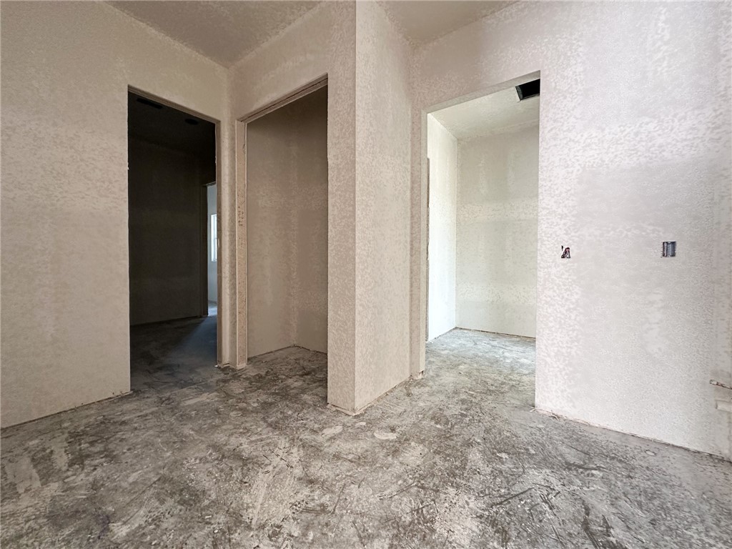 County Line Square - Residential