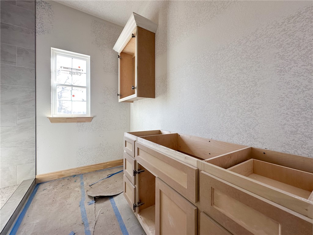 County Line Square - Residential