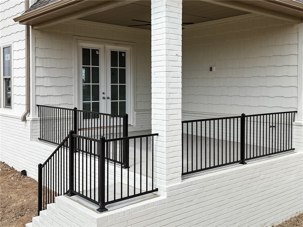 County Line Square - Residential