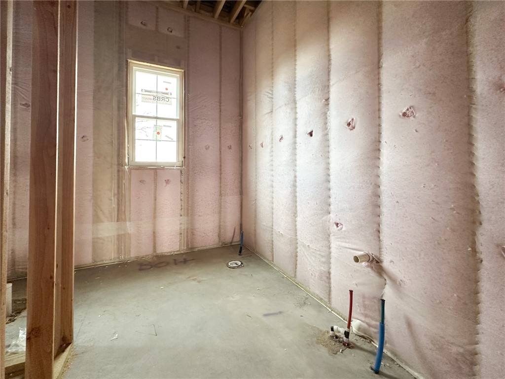 County Line Square - Residential