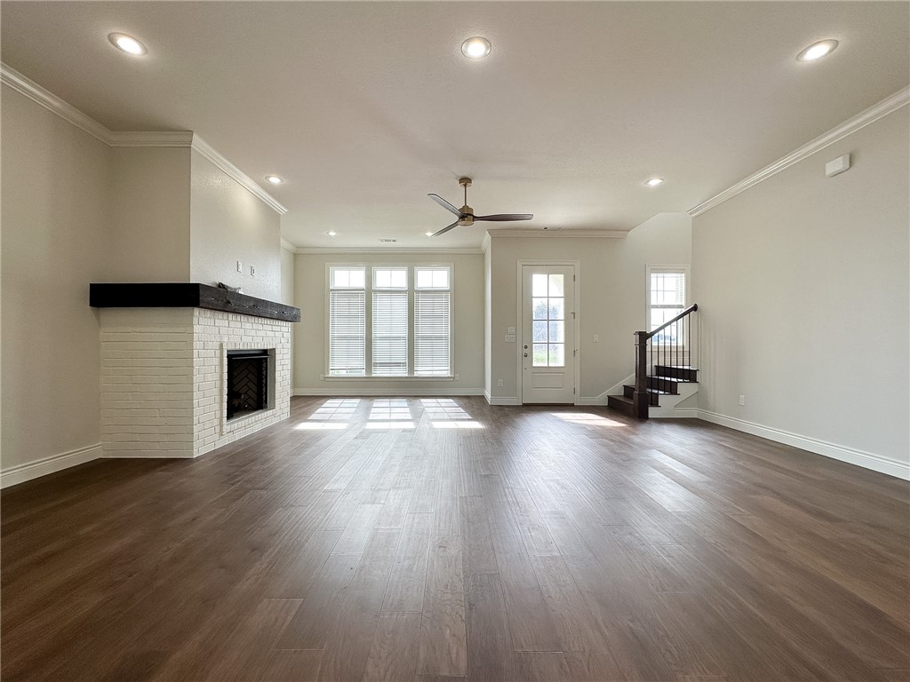 County Line Square - Residential