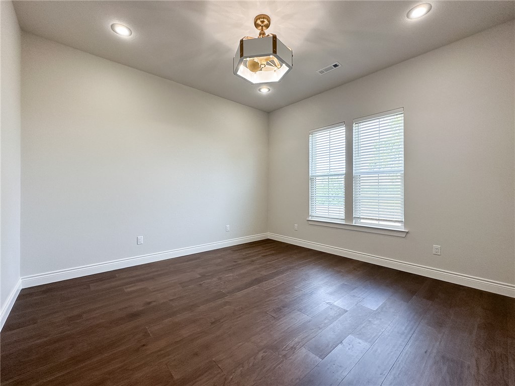 County Line Square - Residential