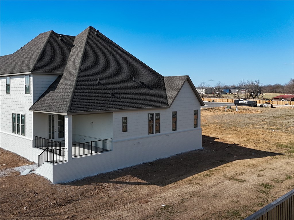 County Line Square - Residential