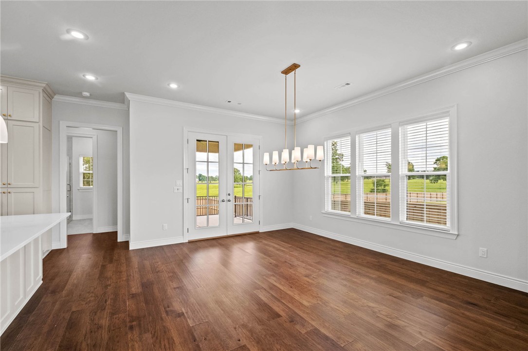 County Line Square - Residential