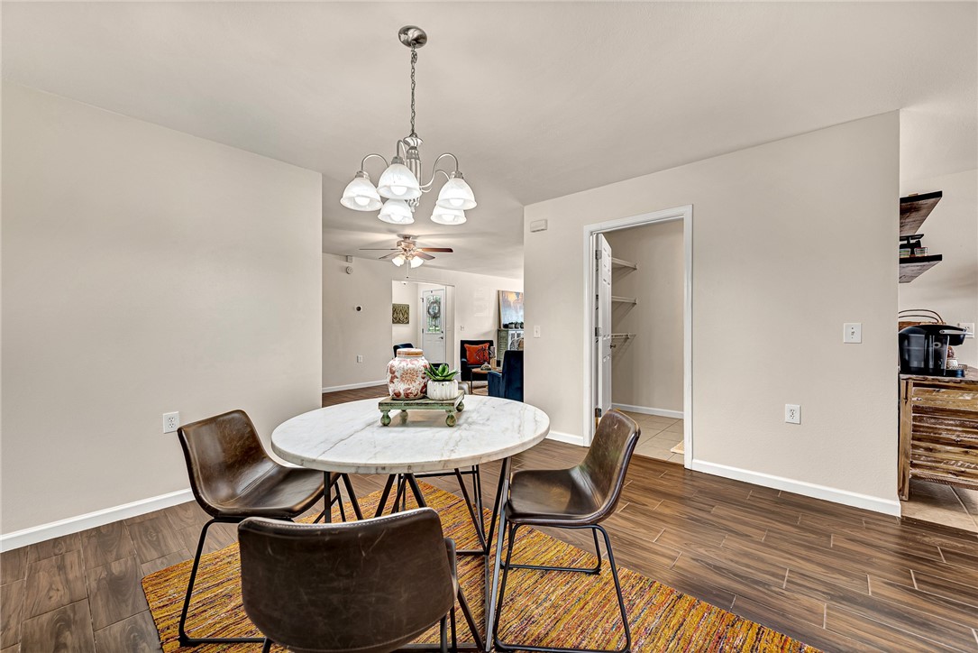Seminole Hills Rogers - Residential