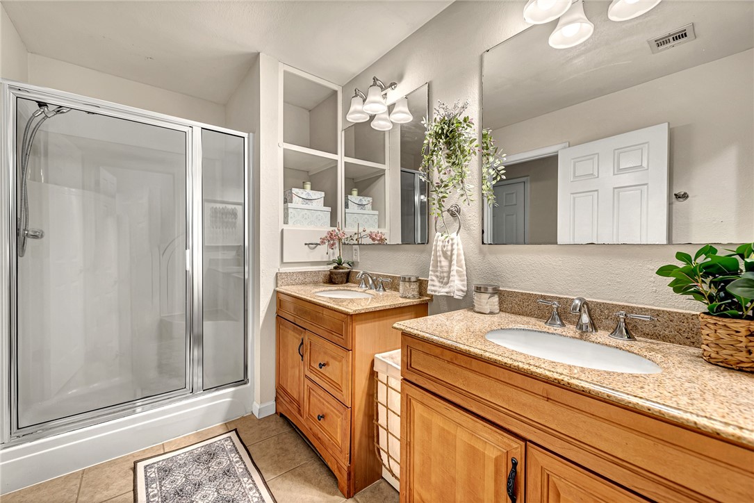 Seminole Hills Rogers - Residential