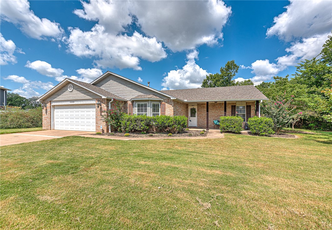This turn-key beauty has a convenient location in the heart of Rogers and everything has been done for you! New interior paint July 2025, new 30-year roof in 2024, new carpet in bedrooms in August 2024, newer wood-look tile everywhere else, and new HVAC in 2020. Five minutes to the Promenade area, ten minutes to DTR, and walkable to Rogers aquatic center. You can also jump on a nearby trail and explore NWA. The home features larger bedrooms, bay window in the living area, split floor plan, and sizeable privacy-fenced back yard, in addition to all the updates! Welcome home!