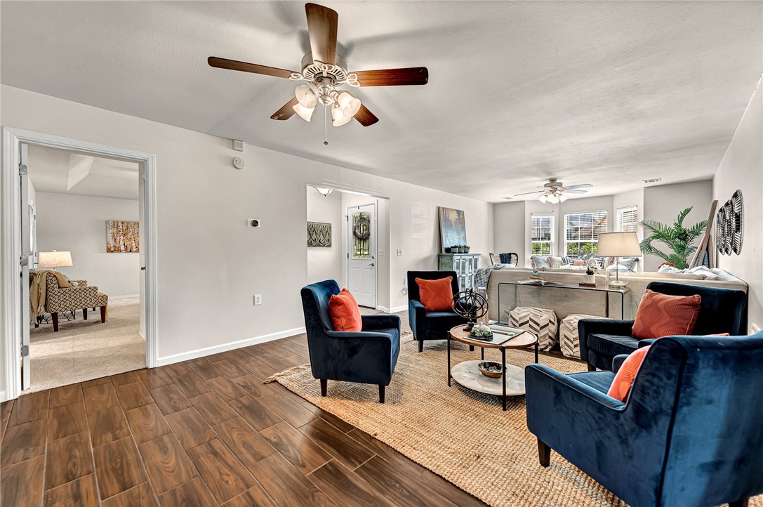 Seminole Hills Rogers - Residential