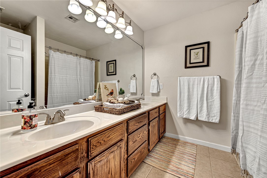 Seminole Hills Rogers - Residential