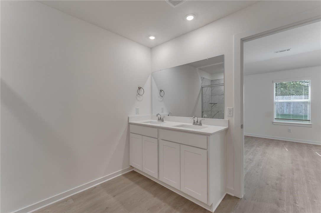 Hudson Heights - Residential Lease