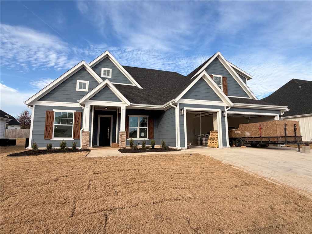 Crescent View - Residential