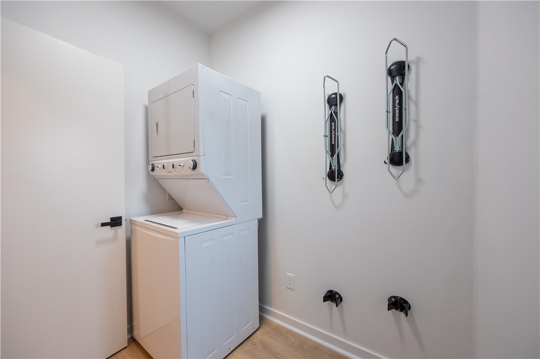 Dunn & Davis Add Bentonville - Residential Lease