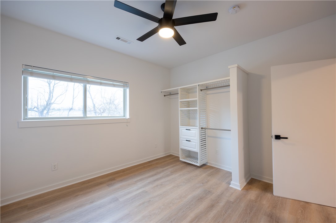 Dunn & Davis Add Bentonville - Residential Lease