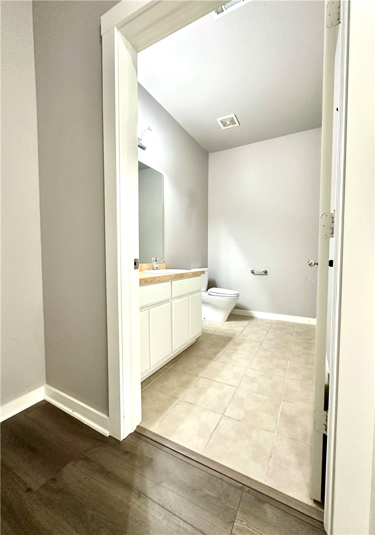 Dunn & Davis Add Bentonville - Residential Lease