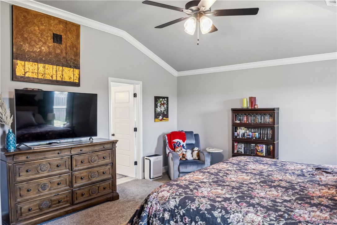 Pines Ph I, The Centerton - Residential