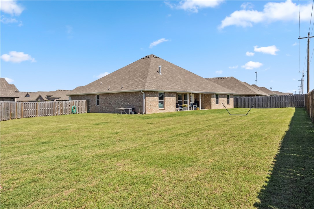 Pines Ph I, The Centerton - Residential