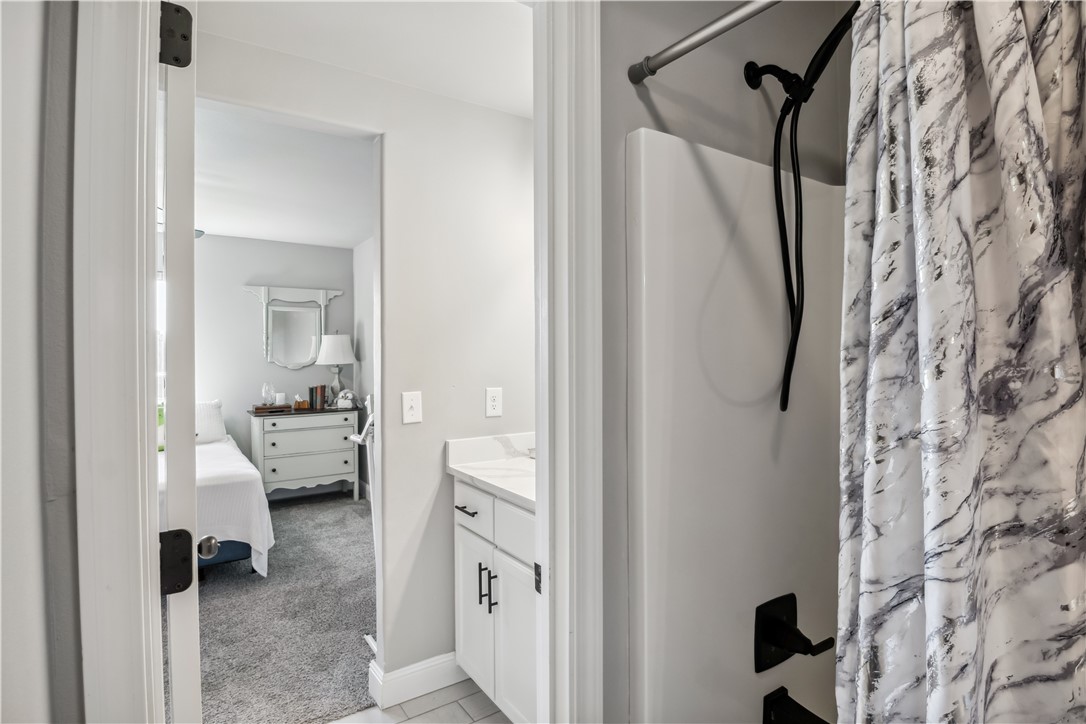 Pines Ph I, The Centerton - Residential